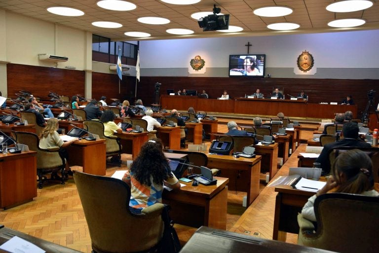 La bancada del frente Cambia Jujuy y los diputados de la Izquierda y Partido Obrero dieron quórum para la sesión especial.