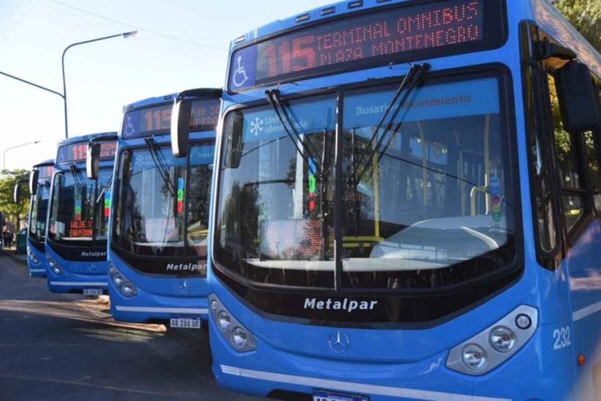Revertirán fusiones de líneas de colectivo de Rosario para mejorar frecuencias