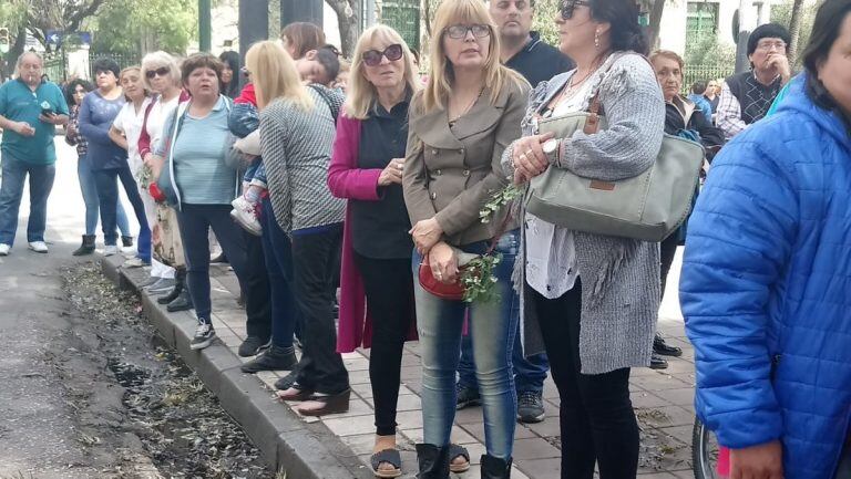 La espera en el Cementerio San Jerónimo de José Manuel de la Sota