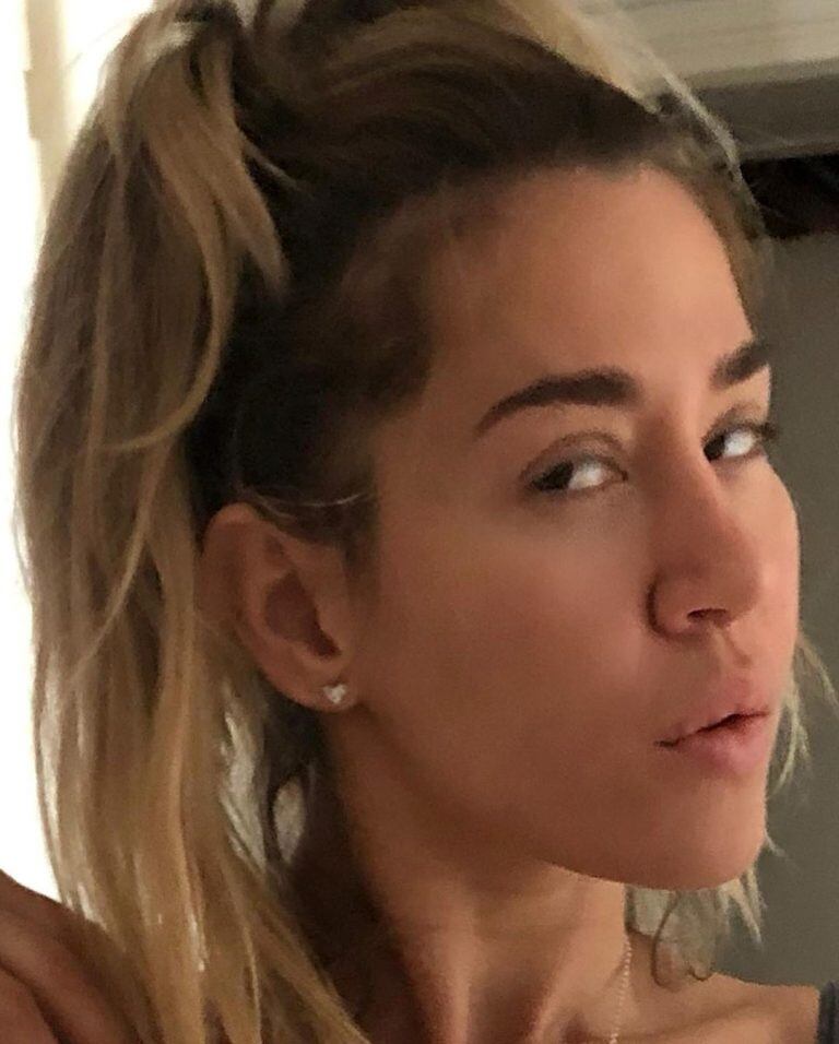 Jimena Barón publicó una selfie con una extraña mirada (Foto: Instagram/ @jmena)