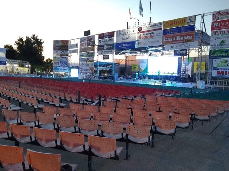 Festival Nacional de Folklore en el Agua - Villa del Rosario