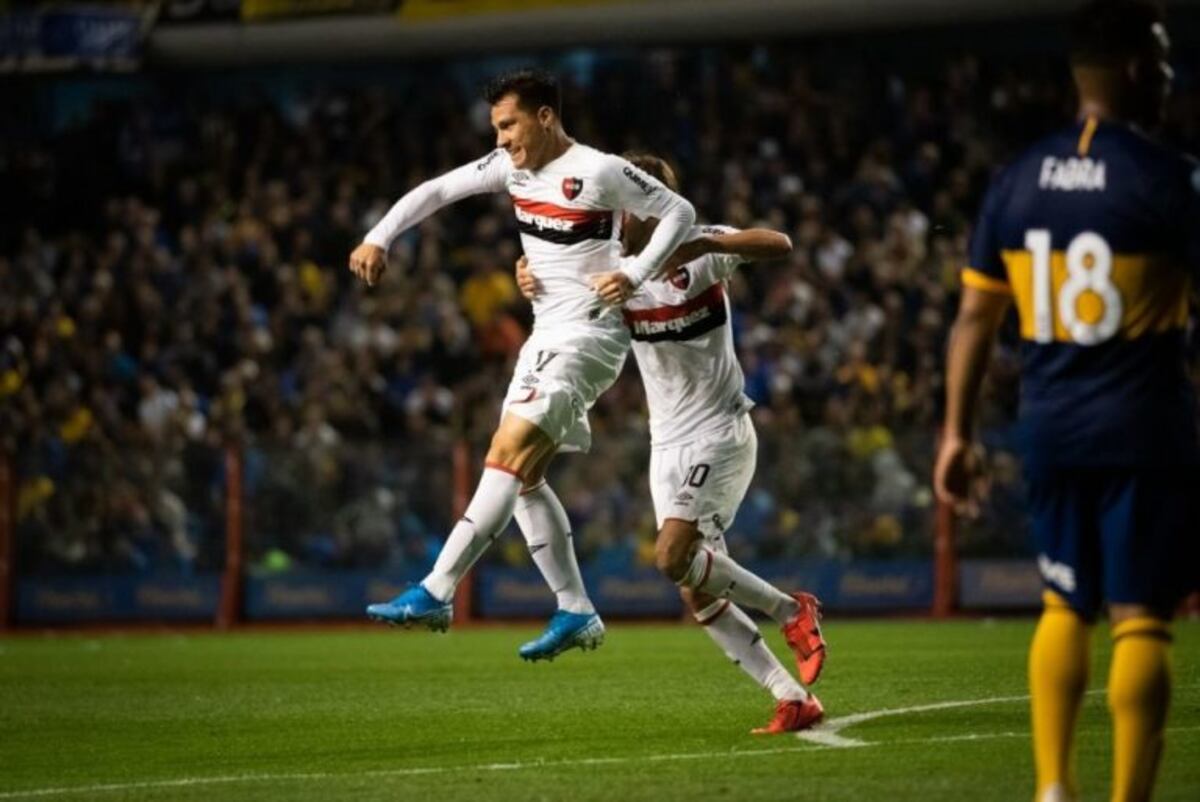 La FIFA inhibió a Newell's, que mantiene una deuda por Insaurralde