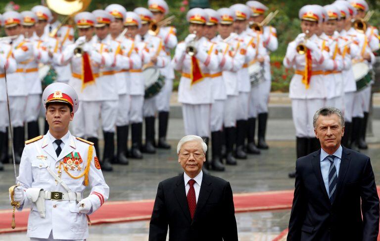 Mauricio Macri llegando a Vietnam. (REUTER)