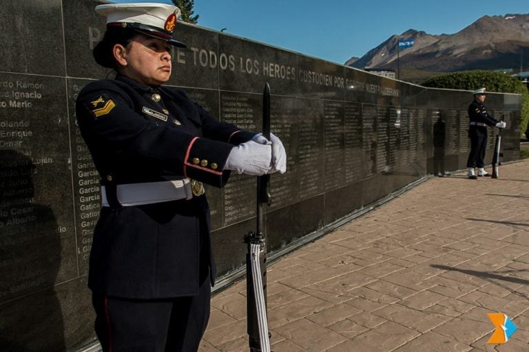 Acto de 2 de abril en Ushuaia