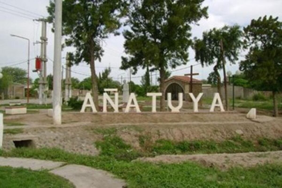 Encontraron el cuerpo de un hombre detrás de una escuela en Añatuya
