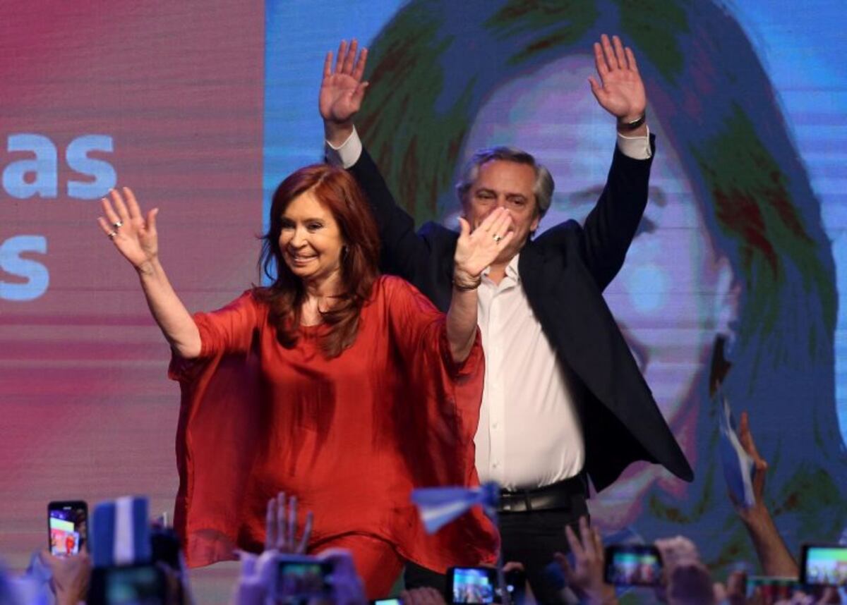 Cristina Fernández de Kirchner celebró el triunfo y le pidió "responsabilidad" a Mauricio Macri