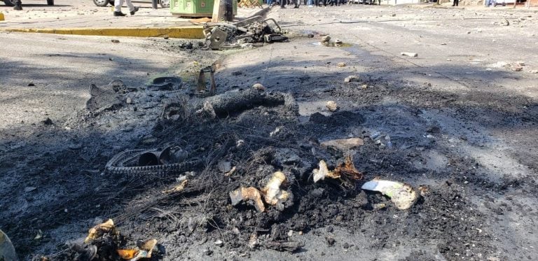 Violento cruce entre la Policía y Luz y Fuerza.