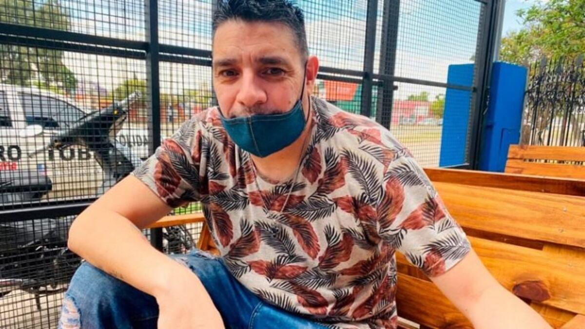 Tras ser operado de urgencia, dieron de alta al “Kesito”, líder de La Banda de Carlitos