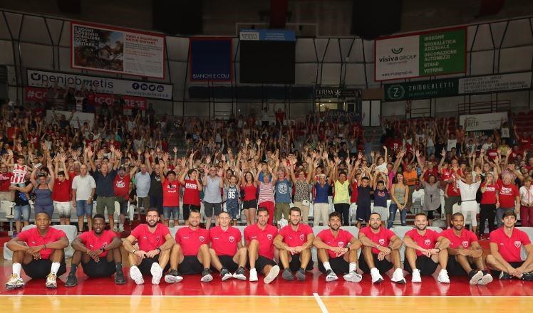 Varese Pallacanestro Team