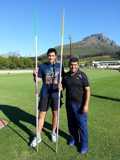 Braian Toledo y su exentrenador Gustavo Osorio (Foto: web)