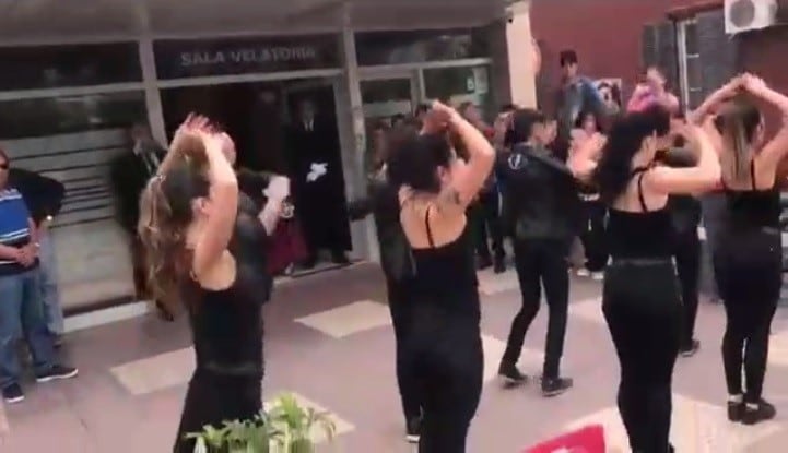 El bailarín de San Francisco Darío Búrgenes le dedicó el último show a su madre