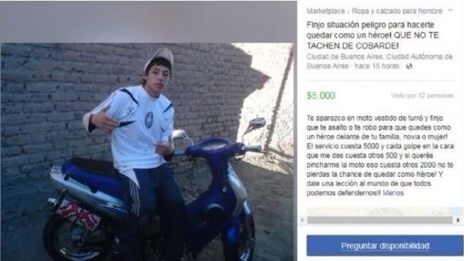 Insolito anuncio de motochorro