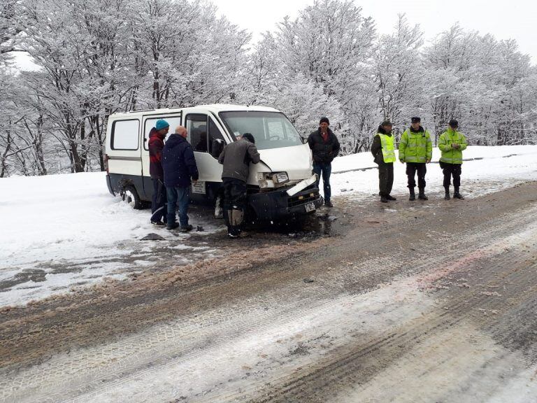 Accidente múltiple en RN3 - altura Tierra Mayor- Ushuaia