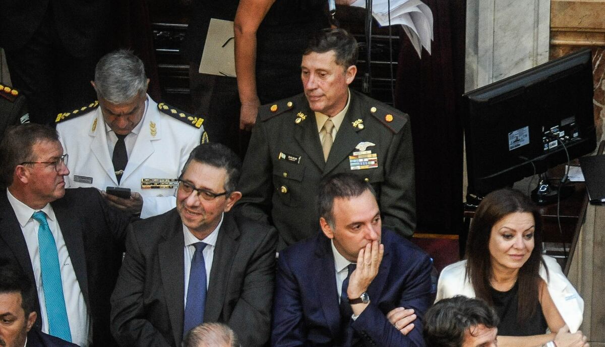 Karina Milei echó a Alejandro Guglielmi, jefe de la seguridad presidencial