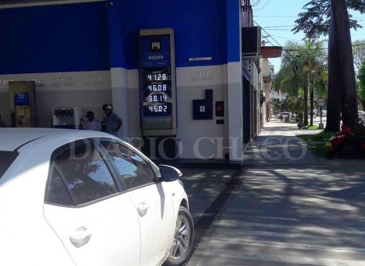 YPF aplicó una suba de precios en los combustibles del 1,6%. Foto: Diario Chaco.