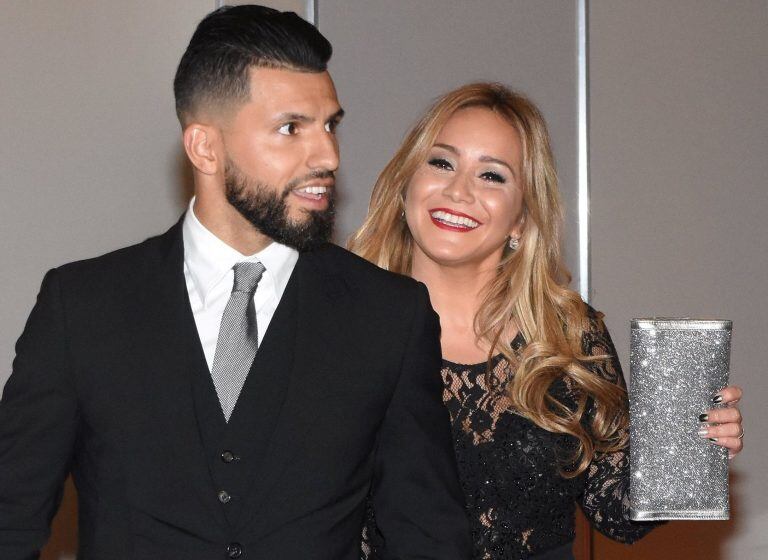 Sergio Agüero y Karina en la boda de Lionel Messi y Antonela Rocuzzo, cuando aún eran pareja. (DPA)