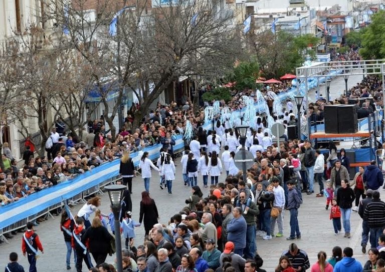 Desfile 25 de mayo
(Foto Ilustrativa)