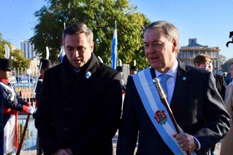 Mestre y Schiaretti en el festejo del 9 de julio en Córdoba.