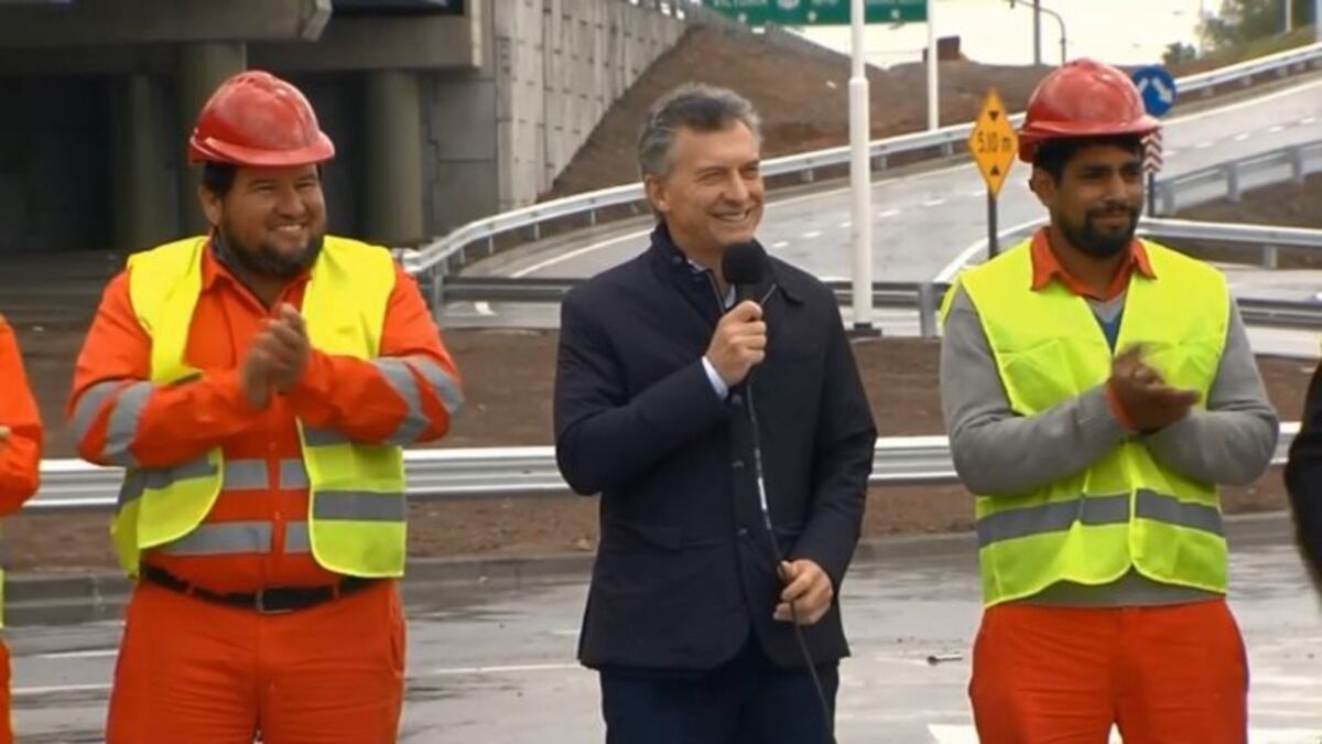 Macri pasó por Rosario y volvió a pedir que Santa Fe adhiera a la Ley de ART