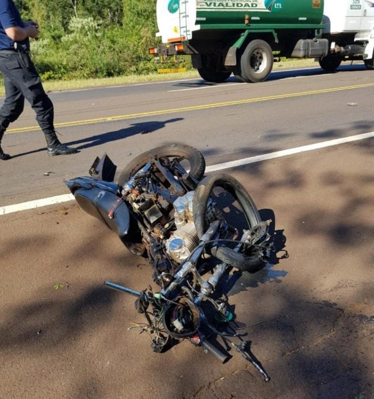 Así quedó la moto en la que viajaba el ex concejal de Puerto Rico.