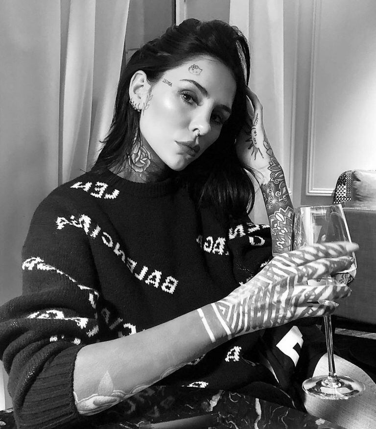 Cande Tinelli incendió Instagram con una foto en top