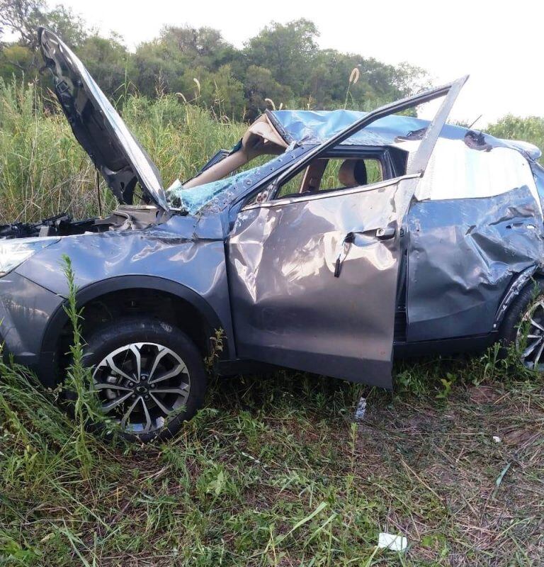 Uno de los ocupantes falleció en el lugar, el chofer murió en el Hospital Central de la ciudad de Formosa