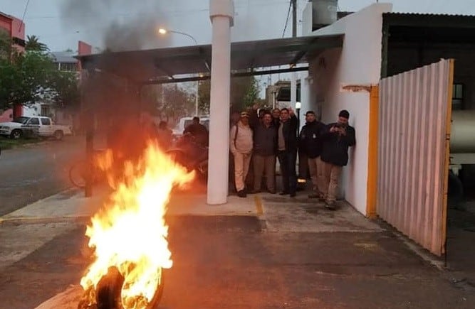 Protesta en Maciel por inminentes despidos. (Info Más)