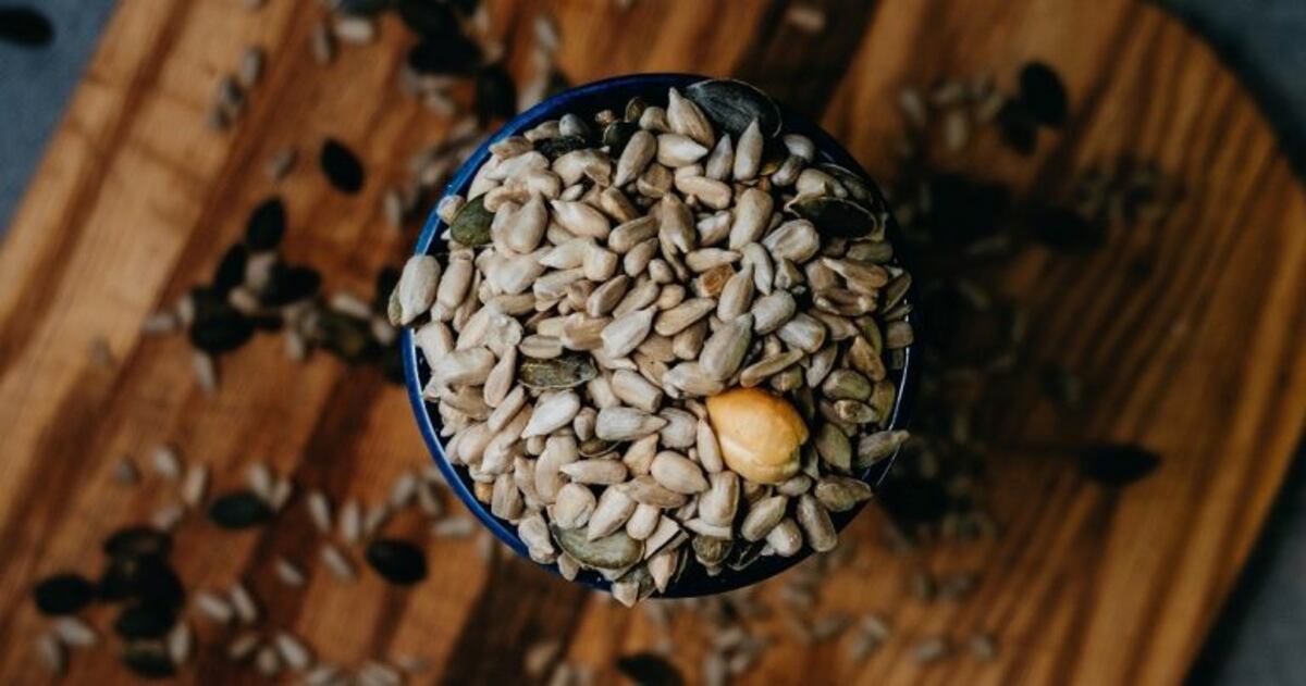 La Anmat retiró preventivamente una marca de semillas y frutas secas