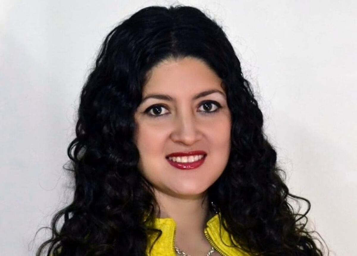 Griselda Galleguillos: la concejal que sortea bombachas, posó en bikini en las redes