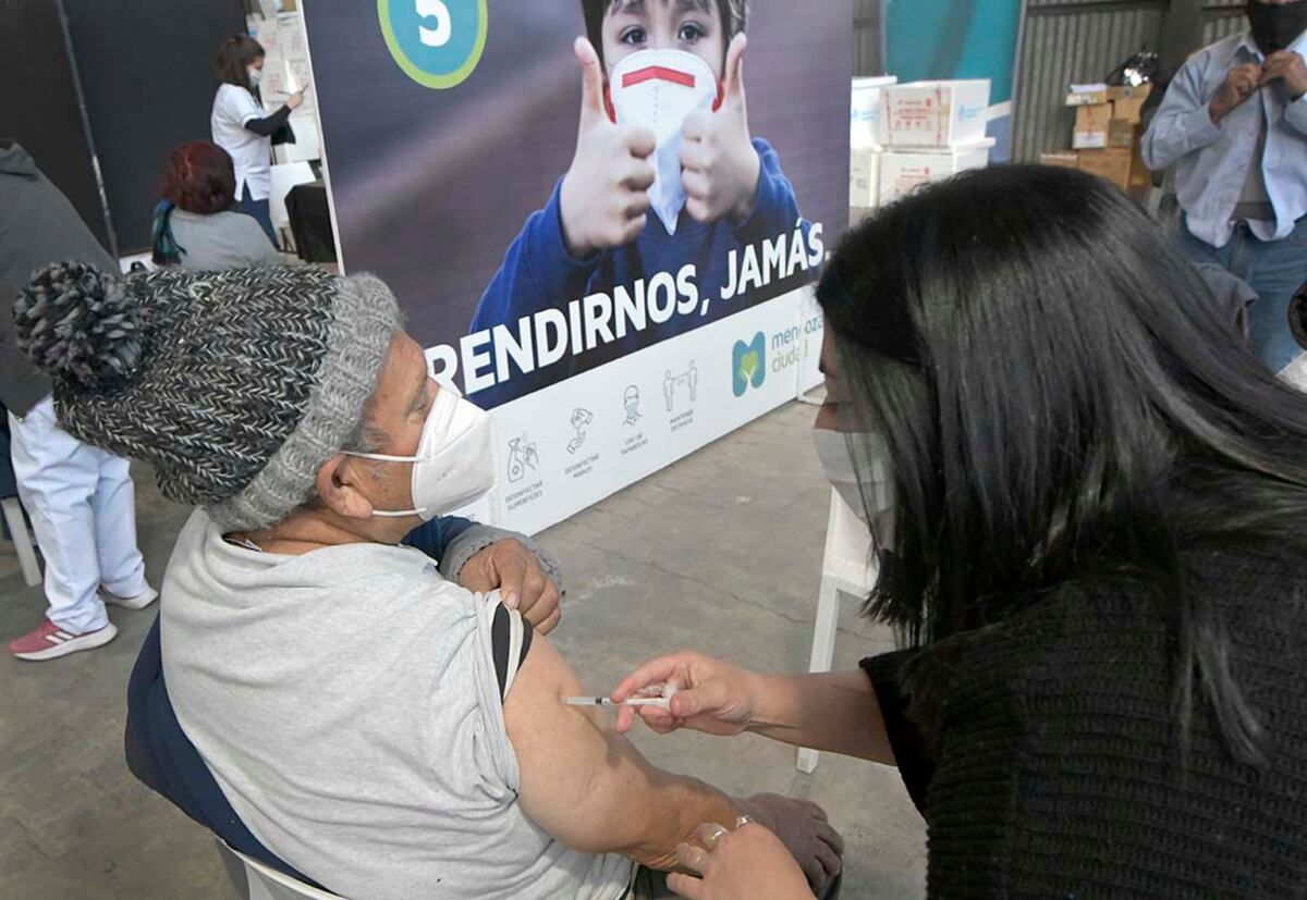 Coronavirus en Mendoza: este miércoles hubo 7 muertos y 127 nuevos casos