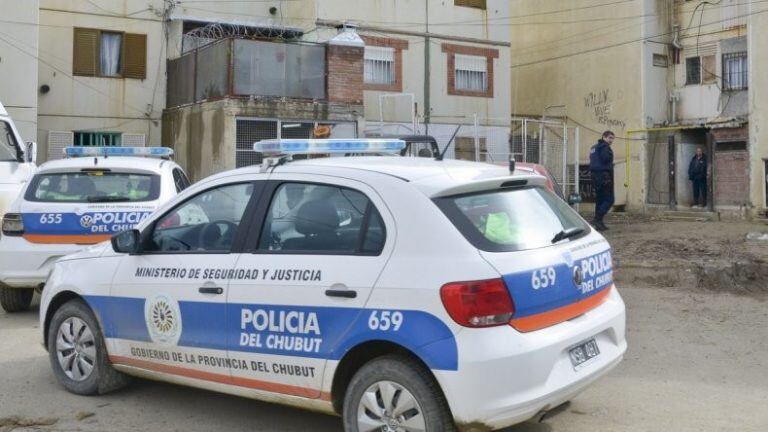 La policía investiga en el barrio “1008".