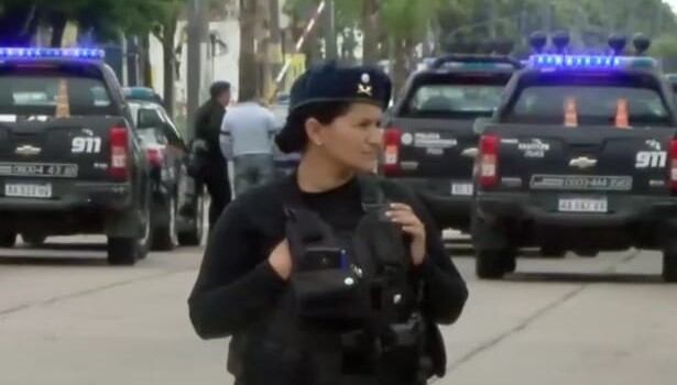 Policía que iba en moto camino a un operativo falleció en un choque en Provincias Unidas y Arévalo. (Captura de pantalla)