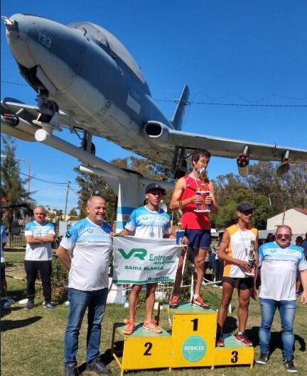 Podio Caballeros 13° edición carrera Héroes de Malvinas