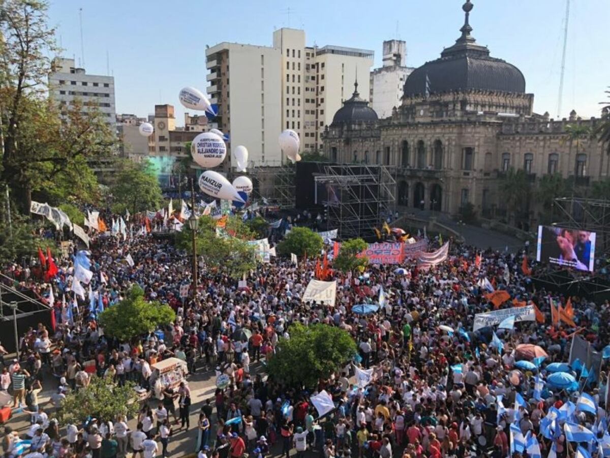 Disturbios en el cierre de campaña del Frente de Todos en Tucumán
