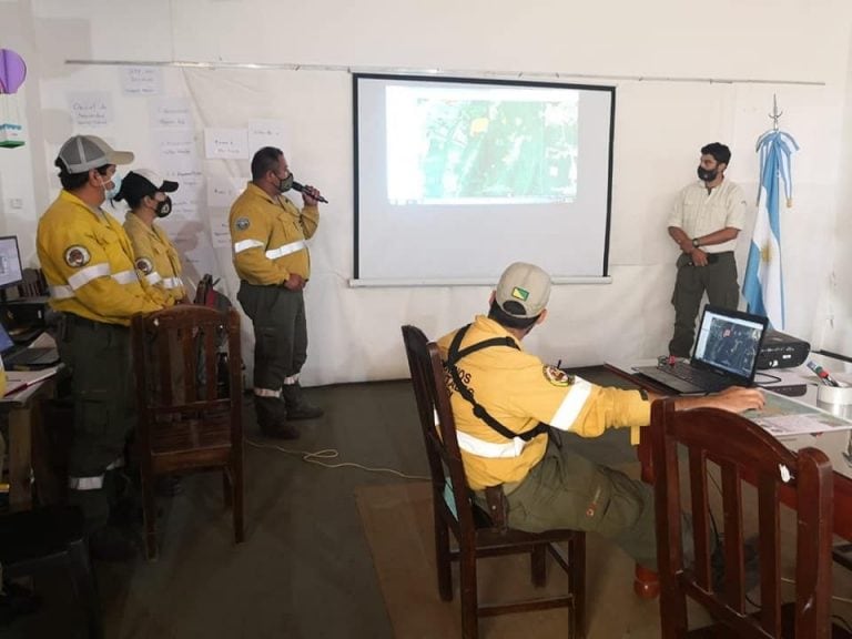 Se detectó un nuevo incendio en una zona alta e inaccesible dela Reserva Las Lancitas, el cual se habría producido por la caída de rayos, ya que hubo una tormenta seca en la zona días pasados. El fuego afecta una superficie de 7,7 hectáreas.