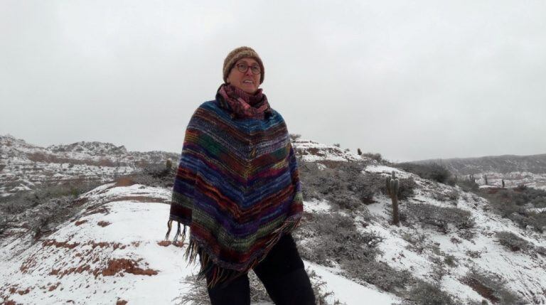 Hasta donde llegaba la mirada, el color blanco se había adueñado del paisaje en los cerros.