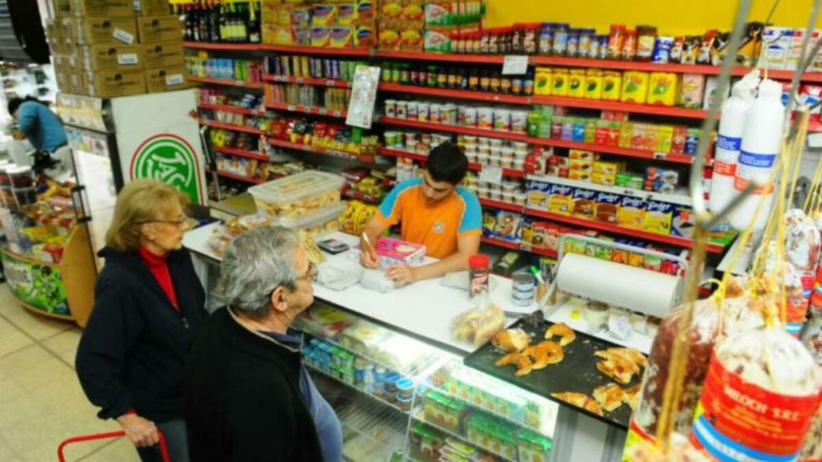 Almaceneros cordobeses aseguran que "no hay riesgo de desabastecimiento"