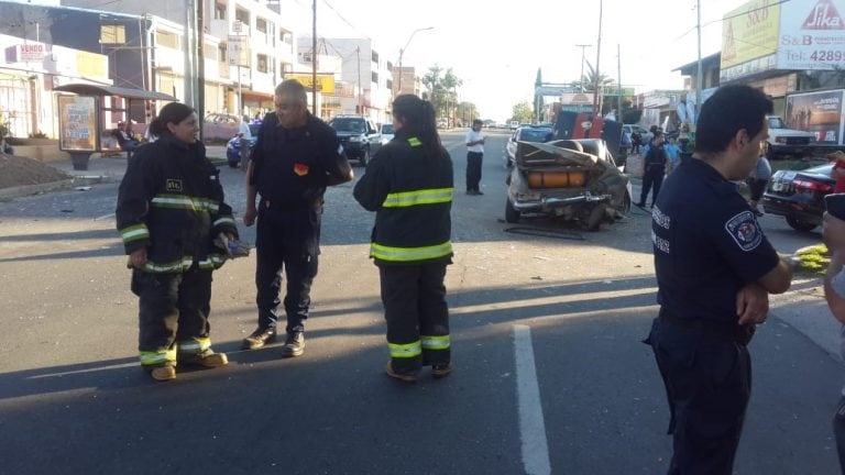 Auto afectado en el choque múltiple