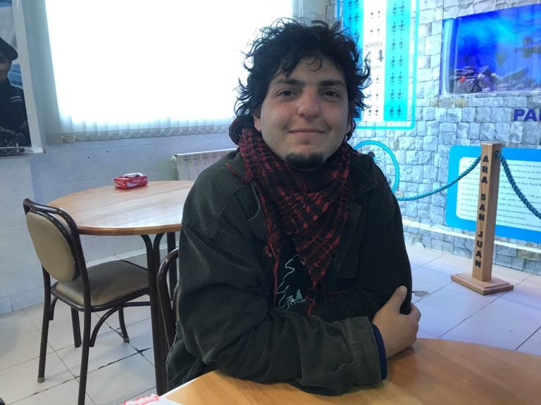 El actor Lisandro Amado de la obra "Yo animé" Tolhuin, Tierra del Fuego