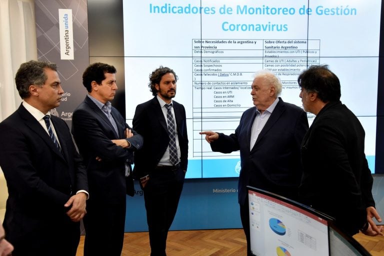 El ministro de Salud, GInés González García, y Santiago Cafiero. (Clarín)