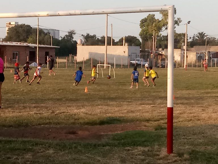 Escuelita de Fútbol Barrio Ranchos de la Virgen de Lujan