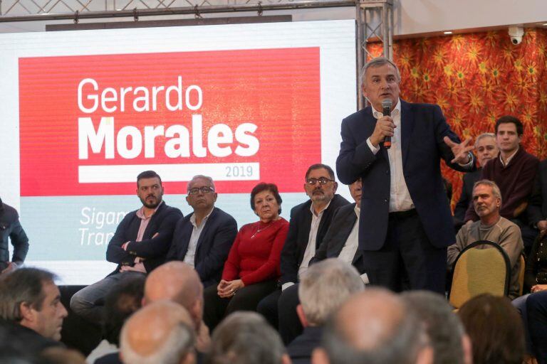 Morales habla en el acto en el que estuvieron todos los candidatos del Frente Cambia Jujuy.