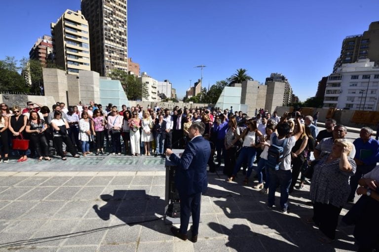 Las nuevas obras de la Plaza España quedaron habilitadas en el sector superior.