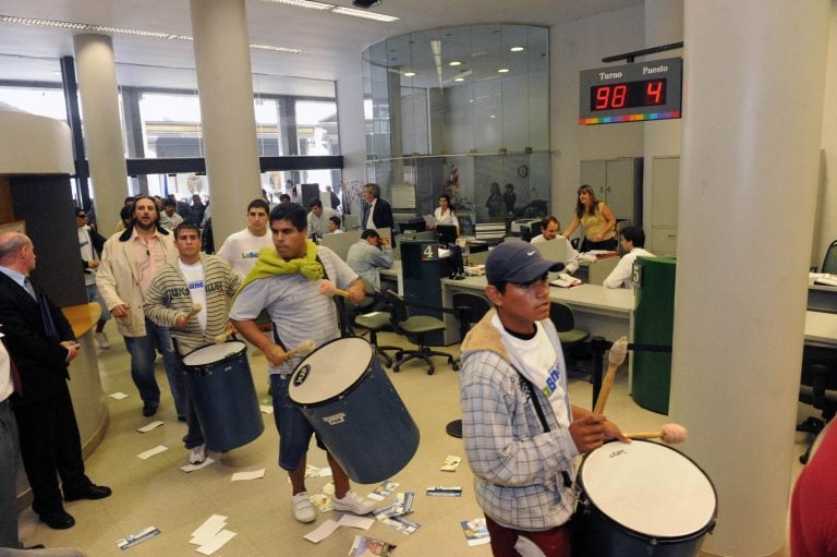 Los empleados afiliados a 
la Asociación Bancaria