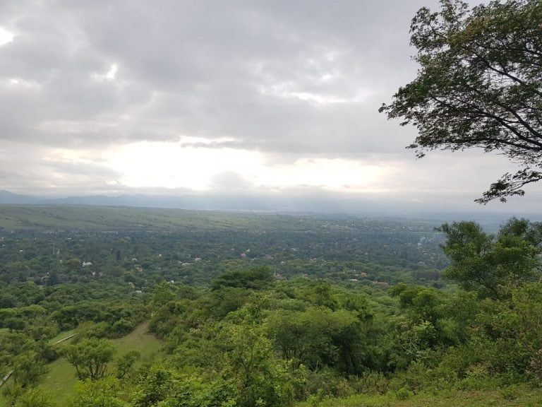 San Lorenzo, Cerro, (VíaSalta)