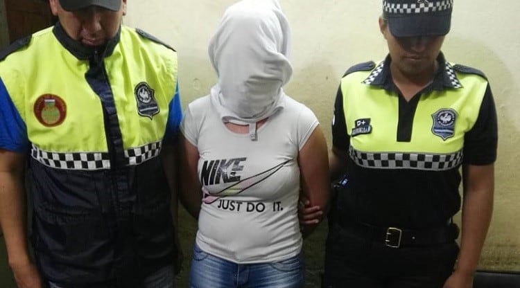 Joven detenida en Famaillá.