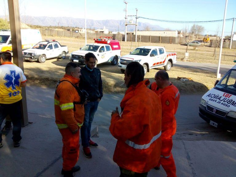 Los bomberos de Traslasierra encontraron a Pablo Ponce, el joven de Nono que estaba desaparecido desde el viernes. (Foto Federación de Bomberos Voluntarios)