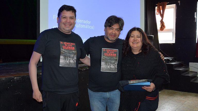 Presentación documental "El genocidio de los selknam"