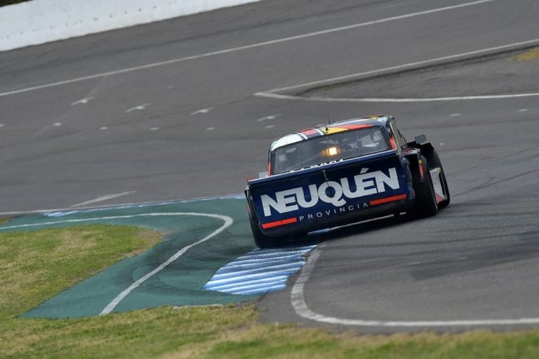 El cronograma indica que este sábado a las 11:40 será el 
3º Entrenamiento, a las 13:15 la 1º Clasificación y a las 15:05, la Clasificación General (@actcargentina)