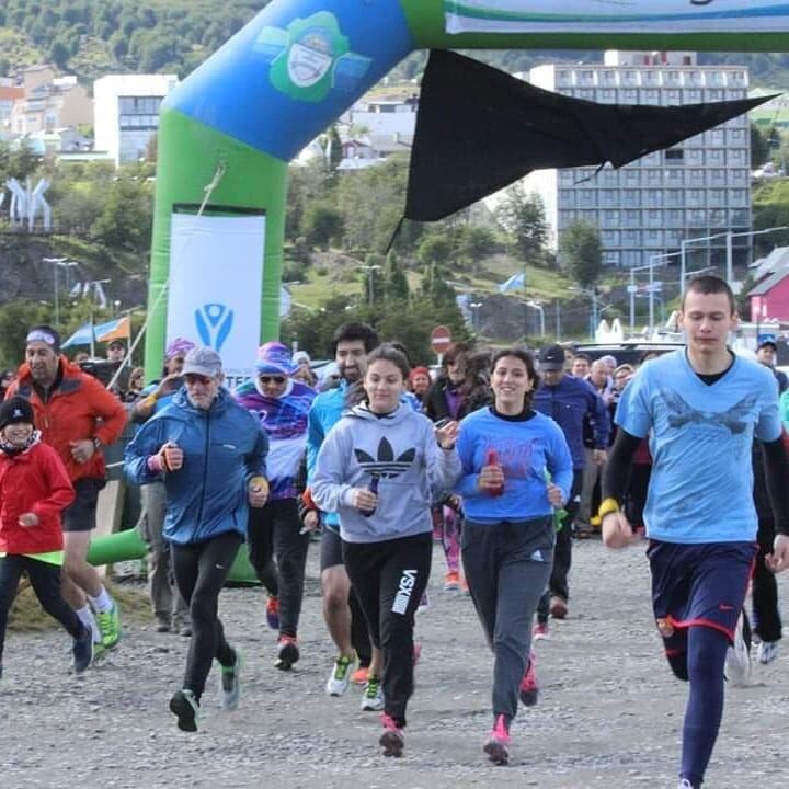 Caminata Solidaria "Un juguete, una sonrisa".